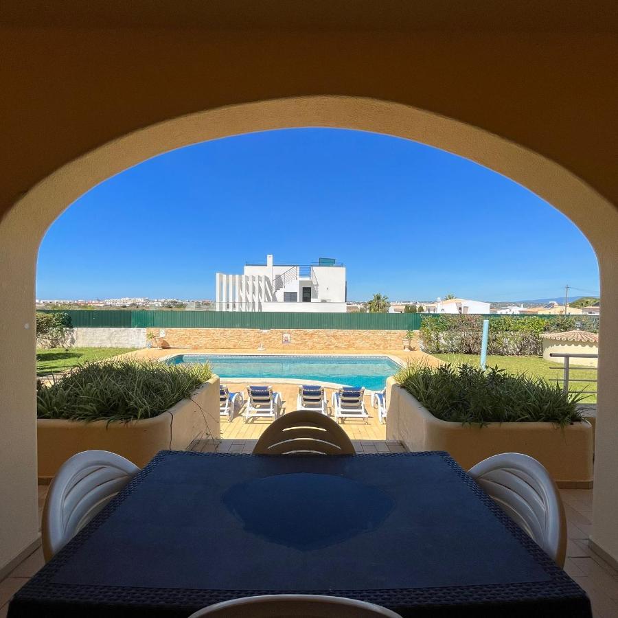 אלבופיירה Villa Paraiso - 4 Bedrooms And Pool מראה חיצוני תמונה